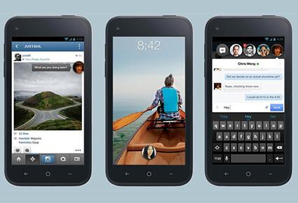 مراحل تطوّر تطبيق "فايسبوك" مع الهواتف المحمولة